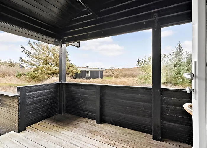 3 Bedroom Amazing In Holiday home *