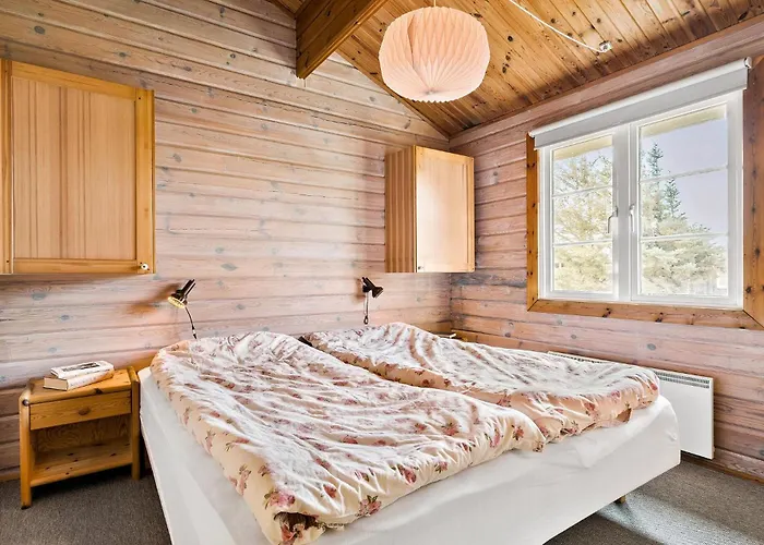 3 Bedroom Amazing In Holiday home Ringkobing